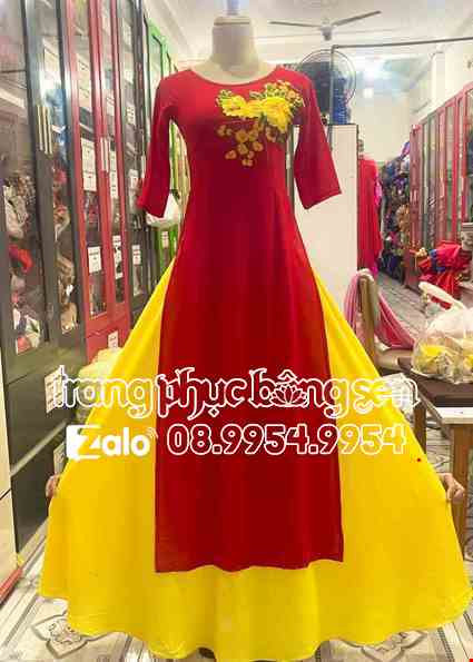 trang phục áo dài truyền thống chiffon đỏ kết hoa 3D vàng