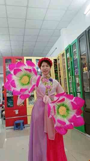 Cho thue Trang phục đầm múa tứ thân hoa tím 3D