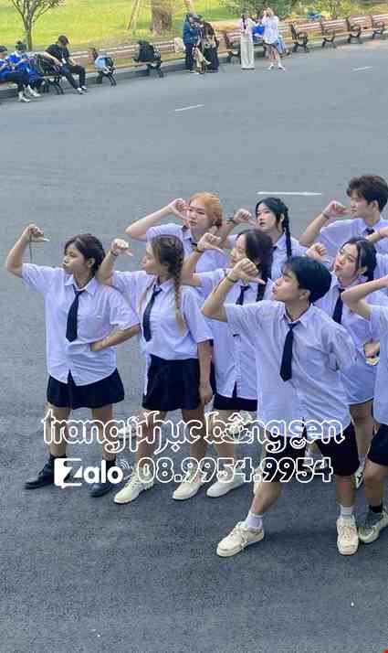 áo váy học sinh chụp hình kỷ yếu