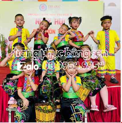 trang phục dân tộc thái trẻ em