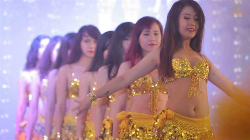 trang phục múa bụng cho nữ