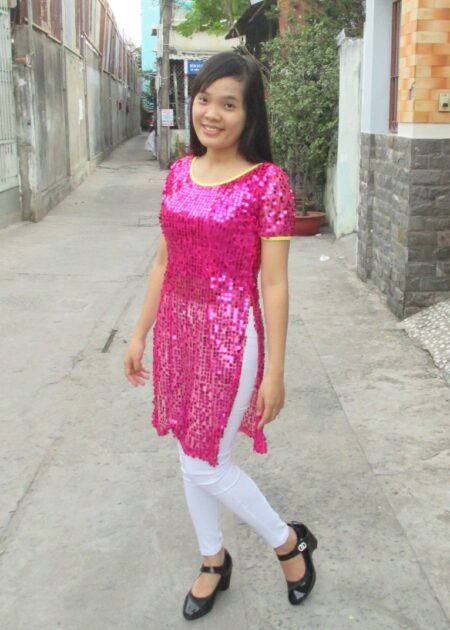 Áo dài cách tân kim sa hồng