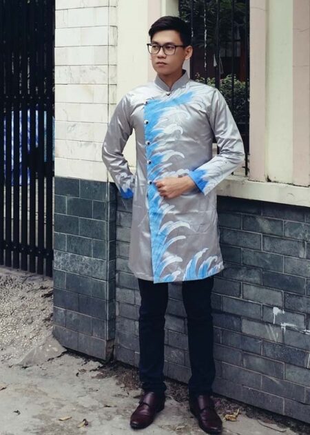 Áo dài cách tân nam màu xám vẽ sóng