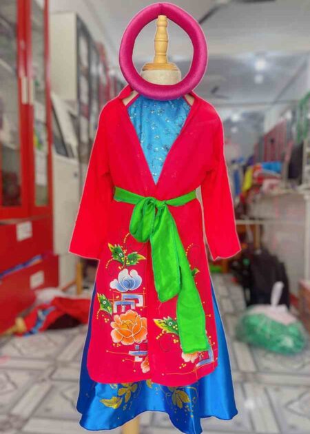 Áo tứ thân vẽ mầm non đỏ, đụp xanh dương