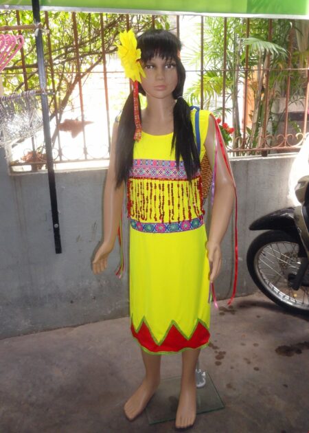 Đầm Tây Nguyên tiểu học non thun vàng lửa đen