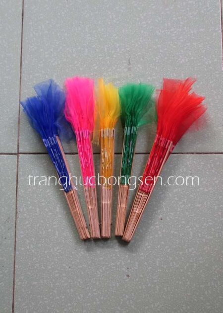 Quạt lụa nan gỗ 1 màu