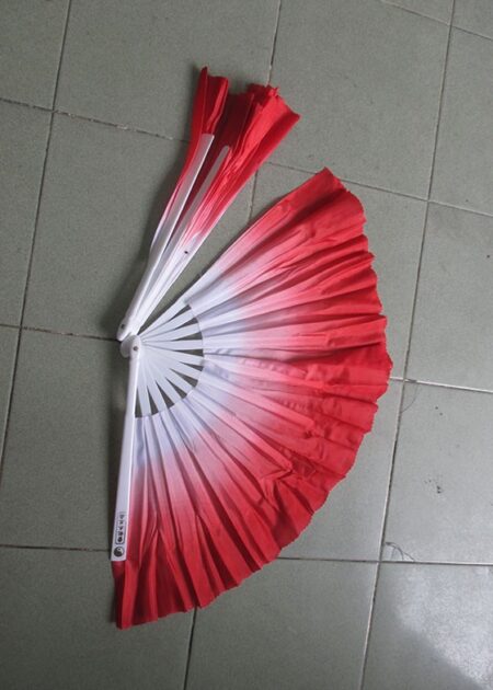 Quạt lụa nan nhựa đỏ
