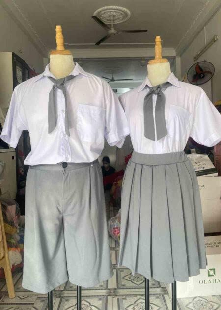 Trang phục áo sơ mi kết hợp chân váy qua gối/quần đùi tông basic màu xám tro set áo váy học sinh