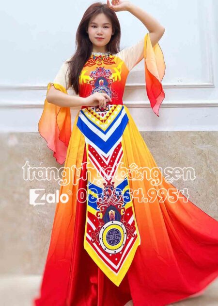 Trang phục Âu Lạc đầm váy múa  kín đáo, tông cam vàng nổi bật