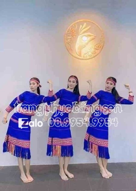 Trang phục Tây Nguyên thổ cẩm nguyên bản xanh dương tay lở