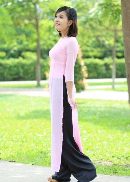 Áo dài chiffon hồng phấn kết ngọc