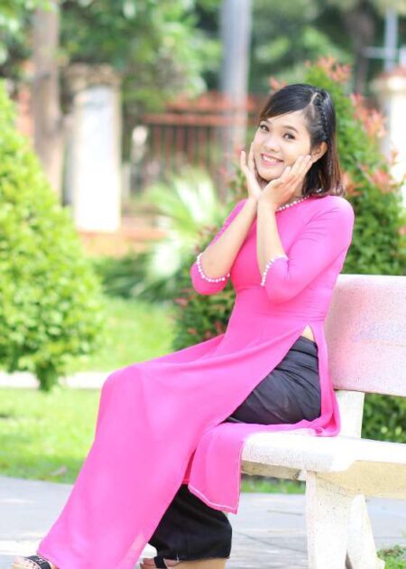 Áo dài chiffon hồng sen kết ngọc