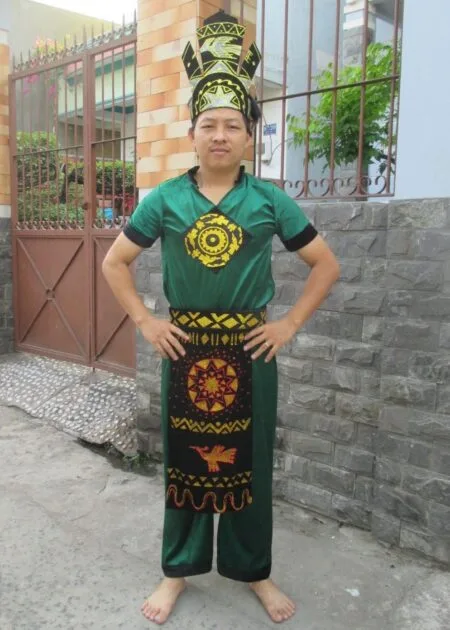 Âu Lạc nam nhung xanh rêu có tay đai nổi