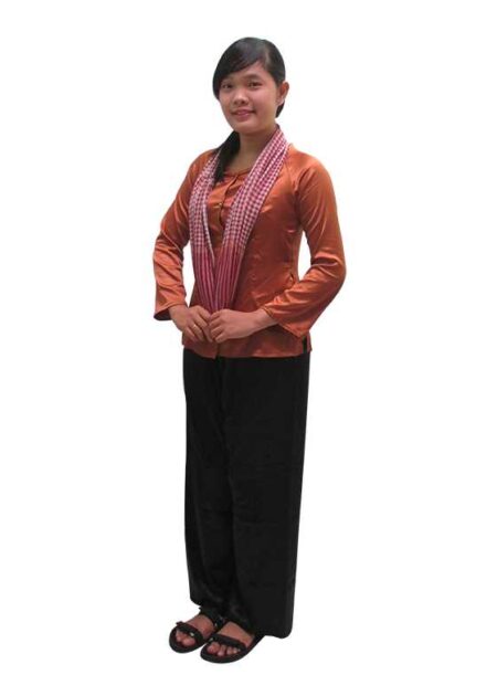 Bà ba nữ phi bóng màu nâu