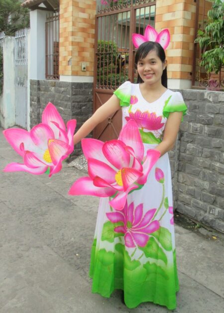 Đầm múa sen tay cánh tiên váy xòe rộng