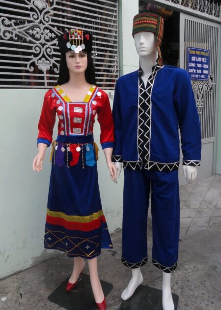 Dân tộc KHƠ MÚ