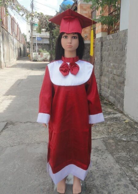 Đồ tốt nghiệp mầm non màu đỏ đô bâu tròn có nơ