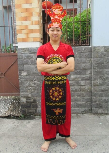 Lạc nam nhung đỏ có tay đai nổi