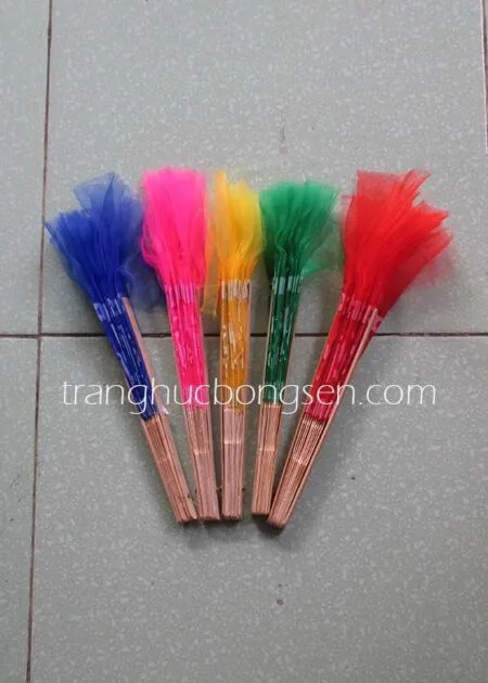 Quạt lụa nan gỗ 1 màu
