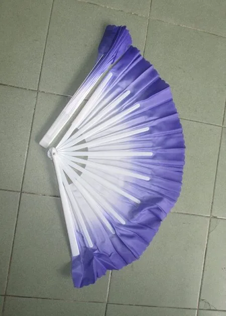Quạt lụa nan nhựa tím