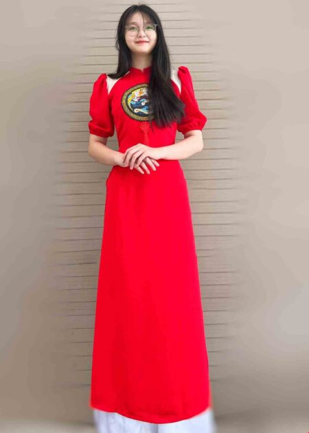 Trang phục hát múa áo dài cách tân đương đại đỏ da ngực thêu
