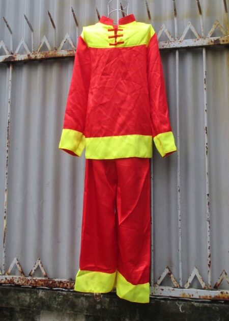 Trang phục lính đỏ trẻ em