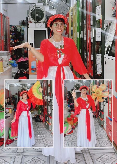 Trang phục tứ thân lụa trơn đỏ