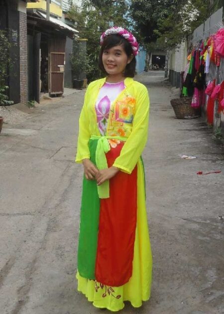 Tứ thân vẽ màu vàng tà đỏ -  xanh lá