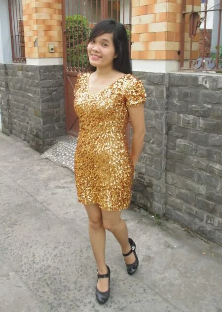 Váy ôm body kim sa vàng