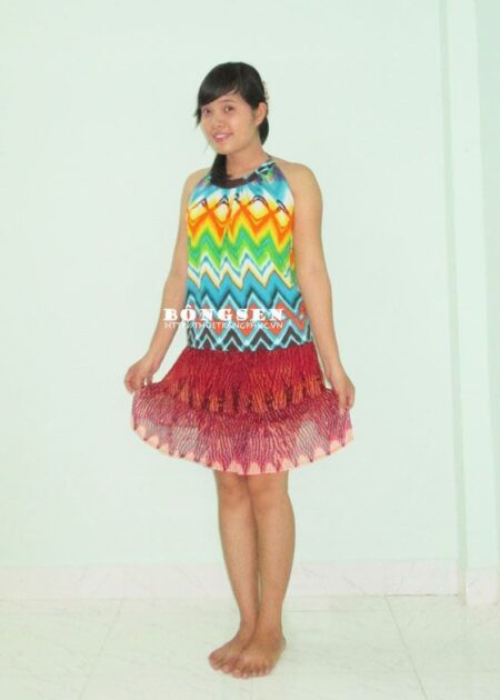 Yếm thun & Váy xếp ly