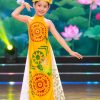 Áo dài Âu Lạc trẻ em nhung vàng