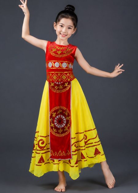 đầm múa Âu Lạc nhỏ thân nhung đỏ váy vàng