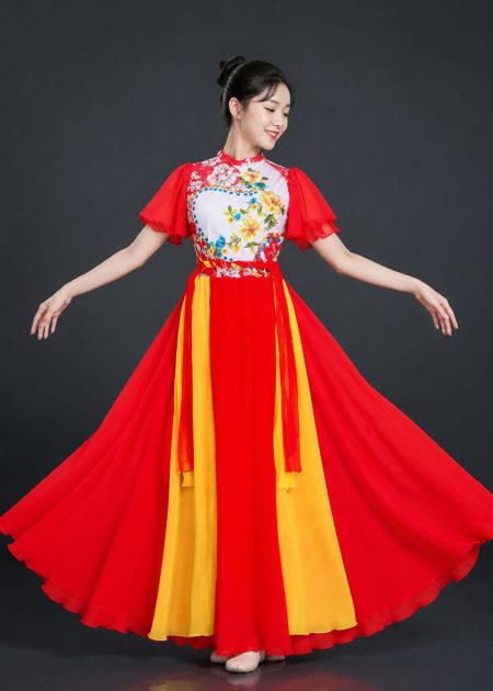 Đầm múa dài tông đỏ tay cánh tiên