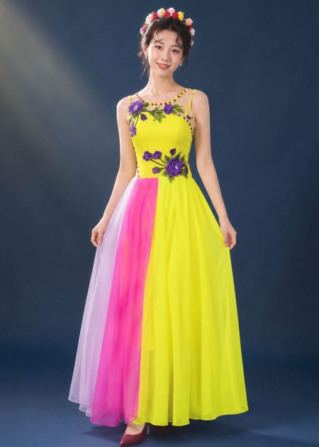 Đầm múa vàng thêu hoa 3D