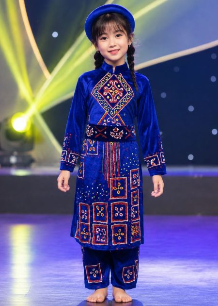 đồ múa dân tộc Tày mầm non nữ nhung xanh