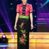 Dân tộc Thái áo kim sa hồng, váy nhung đen