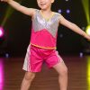 Đồ nhảy aerobic mầm non nam quần áo hồng phối kim sa