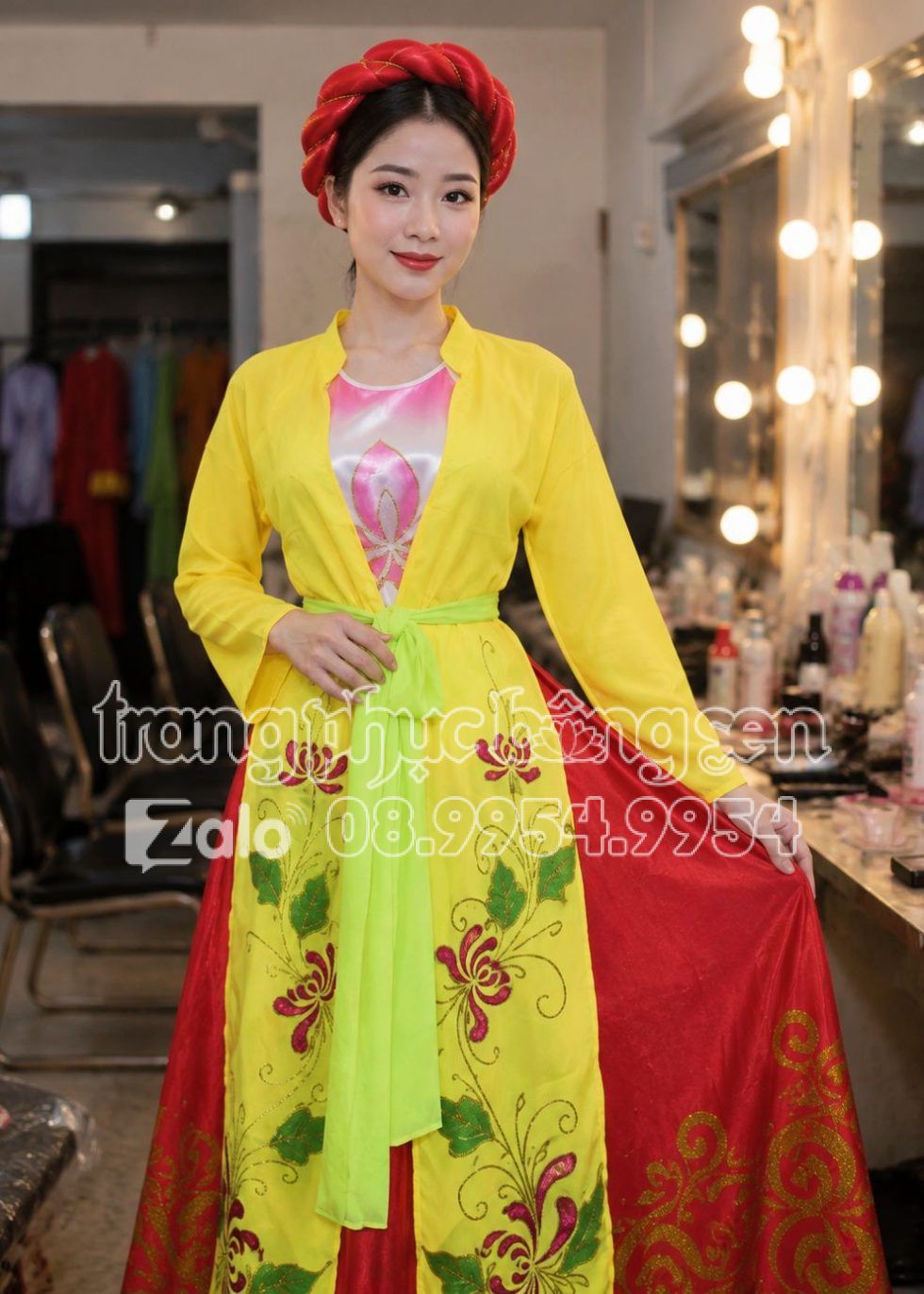 đồ tứ thân tà vẽ màu vàng