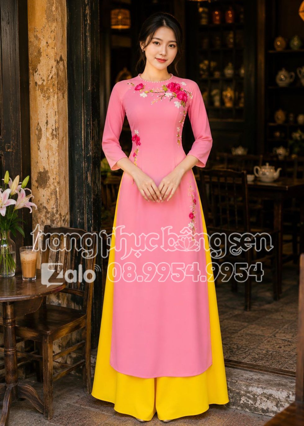Shop cho thuê đồ áo dài lụa hồng thêu hoa ruy băng