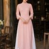 Shop cho thuê đồ áo dài lụa hường phối quần váy trắng