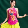 Yếm vẽ màu hồng thuê trang phục múa