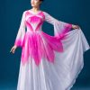 thuê váy múa - đầm váy múa sen trắng hồng xòe 360 độ