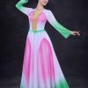 thuê váy múa sen cổ thuyền phối kim sa tay dài
