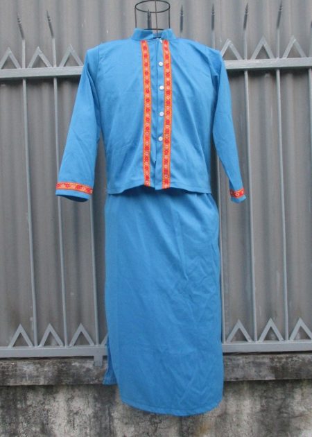 trang phục biểu diễn trang phục Chăm trẻ em nam xanh viền đỏ