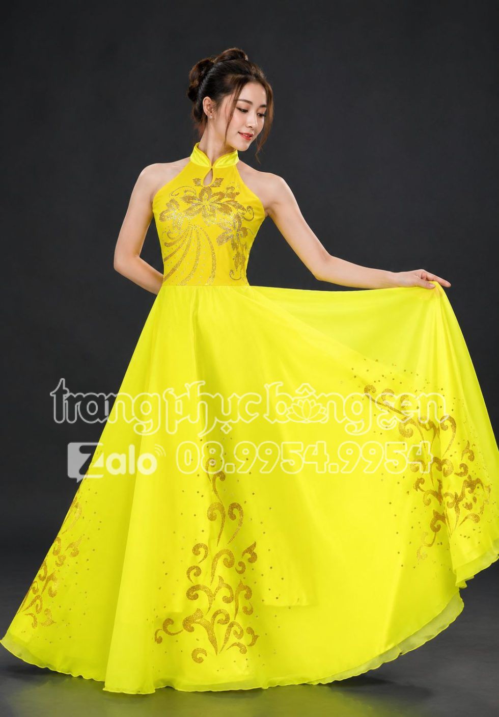 Trang phục múa hát đầm voan vàng cổ trụ