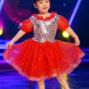 Váy múa mầm non kim sa đỏ trắng nơ đỏ hoa dán