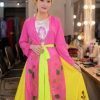 yếm tứ thân tà vẽ màu hồng