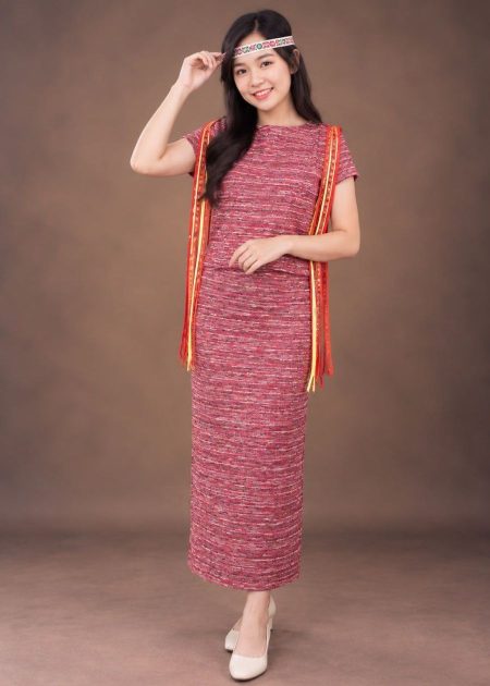 Đồ nông dân - đồ Tây Nguyên vải thun thổ cẩm màu đỏ cho thuê