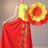 thuê váy múa yếm cườm váy đụp